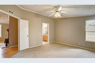2516 Loch Lomond Street, Highlands, TX 77562 - Photo 22