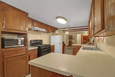 2818 Spa Drive, Deer Park, TX 77536 - Photo 6