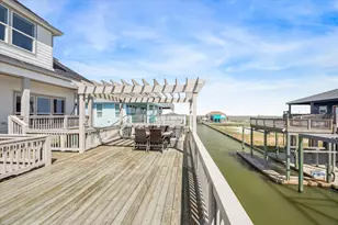 738 County Road 257, Freeport, TX 77541 - Photo 32