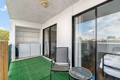 2830 S Bartell Drive #211, Houston, TX 77054 - Photo 12