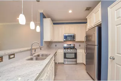 1929 Calumet Street, Houston, TX 77004 - Photo 10