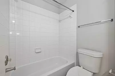 2710 Grants Lake Boulevard #L8, Sugar Land, TX 77479 - Photo 28