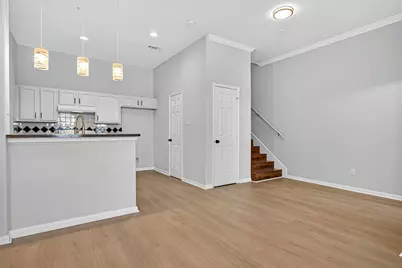 2710 Grants Lake Boulevard #L8, Sugar Land, TX 77479 - Photo 12