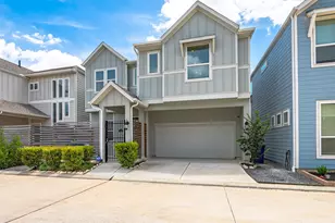 614 Sandy Bay Ln, Kemah, TX 77565 - Photo 2
