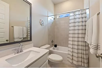 614 Sandy Bay Lane, Kemah, TX 77565 - Photo 24