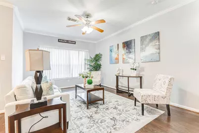 5227 Brinkman Court, Houston, TX 77091 - Photo 8