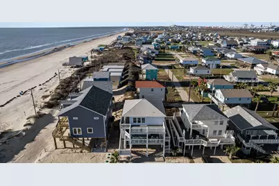 123 Carlton Avenue, Surfside Beach, TX 77541 - Photo 4
