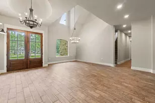 2402 Chantilly Ln, Conroe, TX 77384 - Photo 34