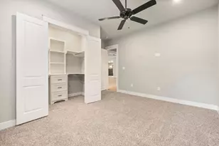 2402 Chantilly Ln, Conroe, TX 77384 - Photo 24