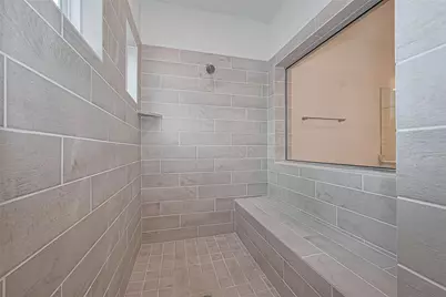 1609 Regents Court, Houston, TX 77055 - Photo 22