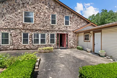 5504 Sycamore Drive, Dickinson, TX 77539 - Photo 4