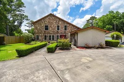 5504 Sycamore Drive, Dickinson, TX 77539 - Photo 1
