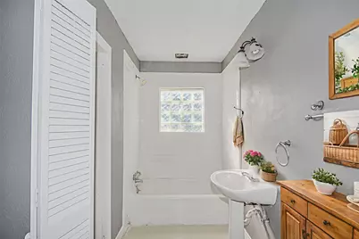 1207 E 27th Street, Bryan, TX 77803 - Photo 16