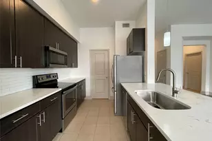 2222 Smith St, Houston, TX 77002 - Photo 2