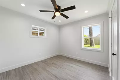 1041 Gardendale Drive, Houston, TX 77018 - Photo 20
