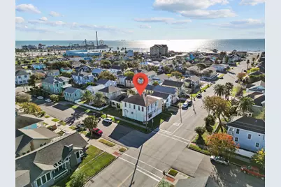 2927 Avenue Q, Galveston, TX 77550 - Photo 2