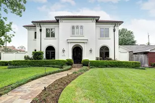 110 Ferndale St, Bellaire, TX 77401 - Photo 1
