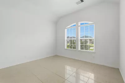 4703 Goldeneye Drive, Baytown, TX 77521 - Photo 4