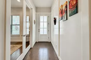 1104 Pearlwood Dr, Houston, TX 77008 - Photo 2