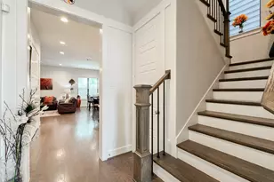 1104 Pearlwood Dr, Houston, TX 77008 - Photo 22