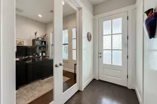 1104 Pearlwood Dr, Houston, TX 77008 - Photo 4