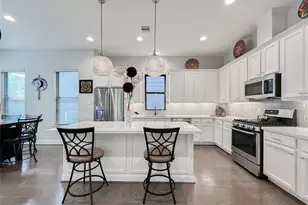 1104 Pearlwood Dr, Houston, TX 77008 - Photo 8