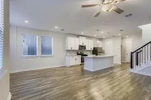 9948 Storehouse Dr, Houston, TX 77080 - Photo 8