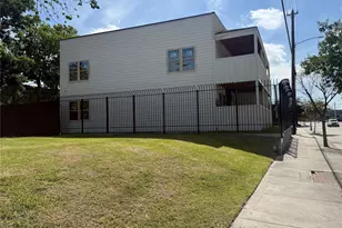 3917 Harrisburg Blvd, Houston, TX 77003 - Photo 2