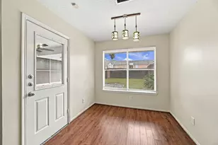 12902 Sandri Ln, Houston, TX 77077 - Photo 14