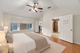 12902 Sandri Ln, Houston, TX 77077 - Photo 18