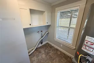 1514 Avenue F, Danbury, TX 77534 - Photo 20