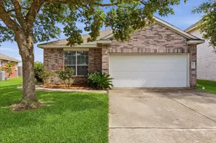 10707 Mockernut St, Baytown, TX 77523 - Photo 1