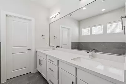 3916 Willowbend Point Drive, Houston, TX 77025 - Photo 20
