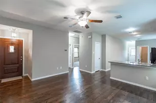 3511 Goldleaf Trail Dr, Katy, TX 77449 - Photo 4