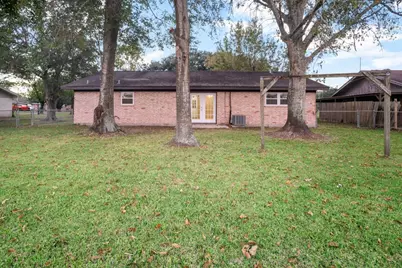 1347 E Palm Drive, Winnie, TX 77665 - Photo 24