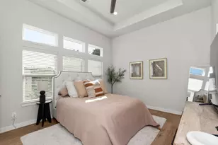 816 Sienna Palm Ln, Houston, TX 77008 - Photo 8