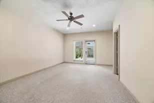 903 Asbury St, Houston, TX 77007 - Photo 6