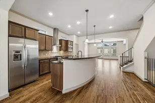 903 Asbury St, Houston, TX 77007 - Photo 12