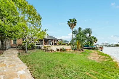 2413 Gerol Drive, Galveston, TX 77551 - Photo 16