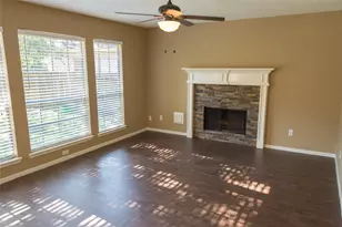 25727 Bearborough Dr, Spring, TX 77386 - Photo 10