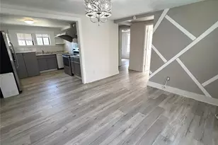 1126 1/2 Ryon St, Houston, TX 77009 - Photo 4