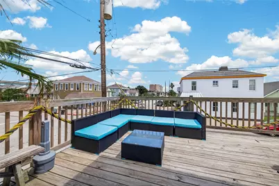 2223 33rd Street, Galveston, TX 77550 - Photo 4
