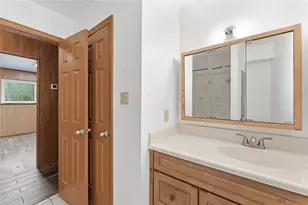 12315 Garrett Rd, Houston, TX 77044 - Photo 6