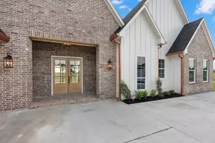 1144 Allie Ln, Dayton, TX 77535 - Photo 8