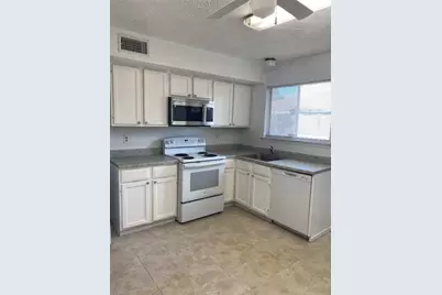 19422 Lazy Valley Dr, Katy, TX 77449 - Photo 10