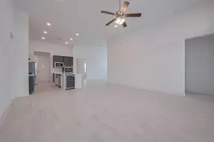 2825 Golden Isle Dr, Texas City, TX 77568 - Photo 12