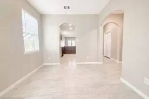 2201 Nautica Terrace Dr, La Marque, TX 77568 - Photo 2