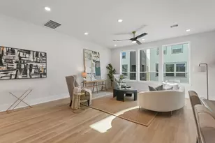 4710 Thornton Villas Ln, Houston, TX 77018 - Photo 14