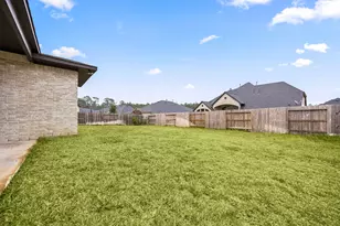 734 Platinum Stone Ln, Pinehurst, TX 77362 - Photo 36