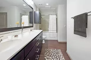 206 McGowen St, Houston, TX 77006 - Photo 4